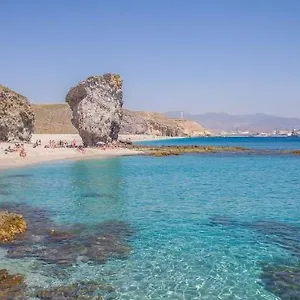 Bayo Lirola Balisa Hotel